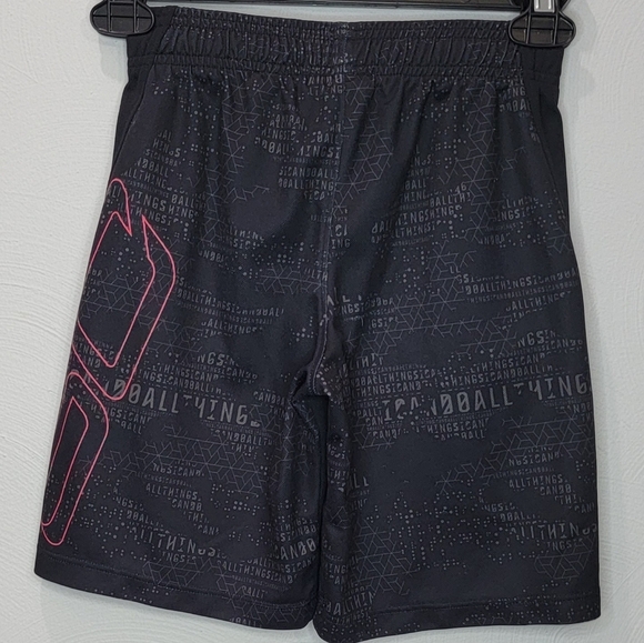Girls Youth Small Under Armour Shorts - Picture 2 of 4